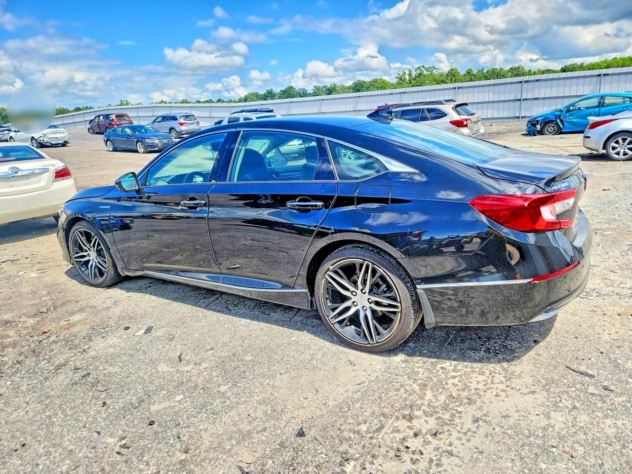 2022 HONDA ACCORD TOURING HYBRID — снимка 2