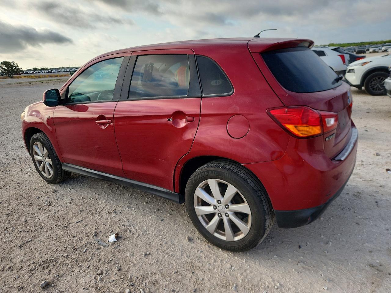 2015 MITSUBISHI OUTLANDER SPORT ES — снимка 2