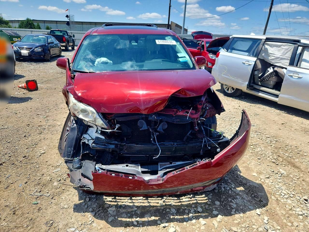2018 TOYOTA SIENNA XLE 8-PASSENGER — снимка 5