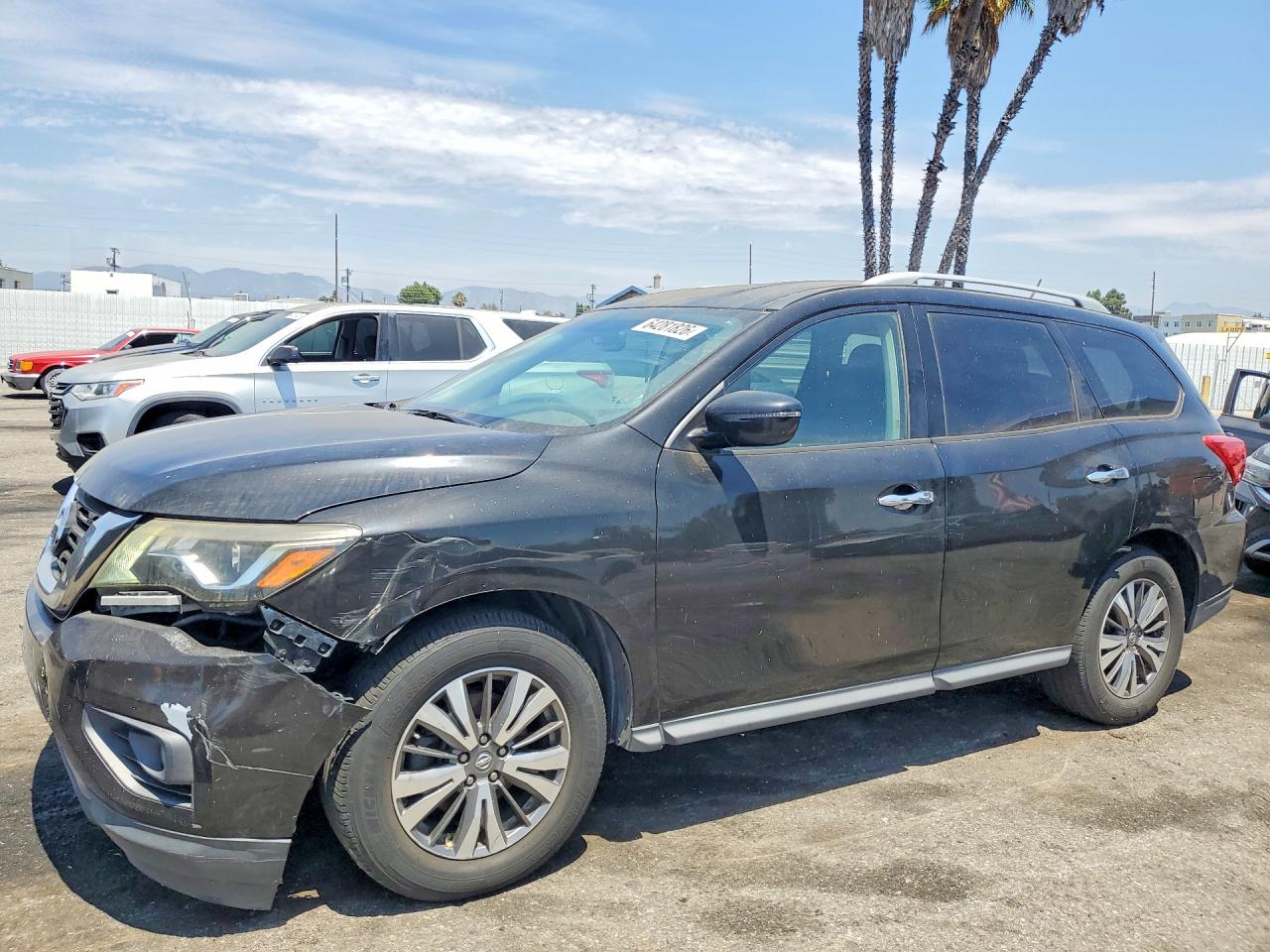 2017 NISSAN PATHFINDER SV
