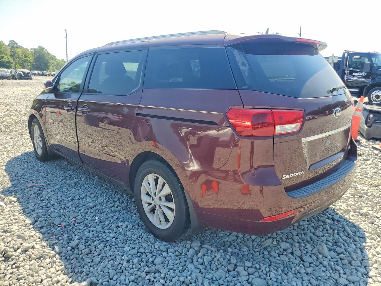 2016 KIA SEDONA LX — снимка 2