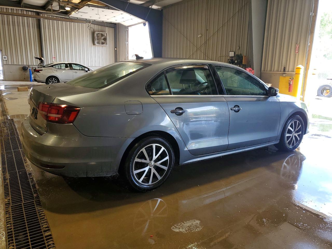 2017 VOLKSWAGEN JETTA SE — снимка 3