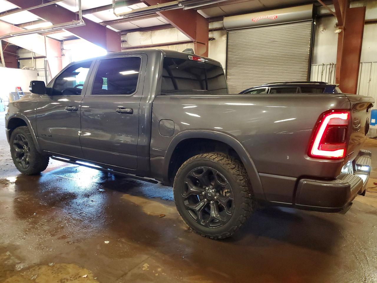 2022 RAM 1500 LIMITED — снимка 2