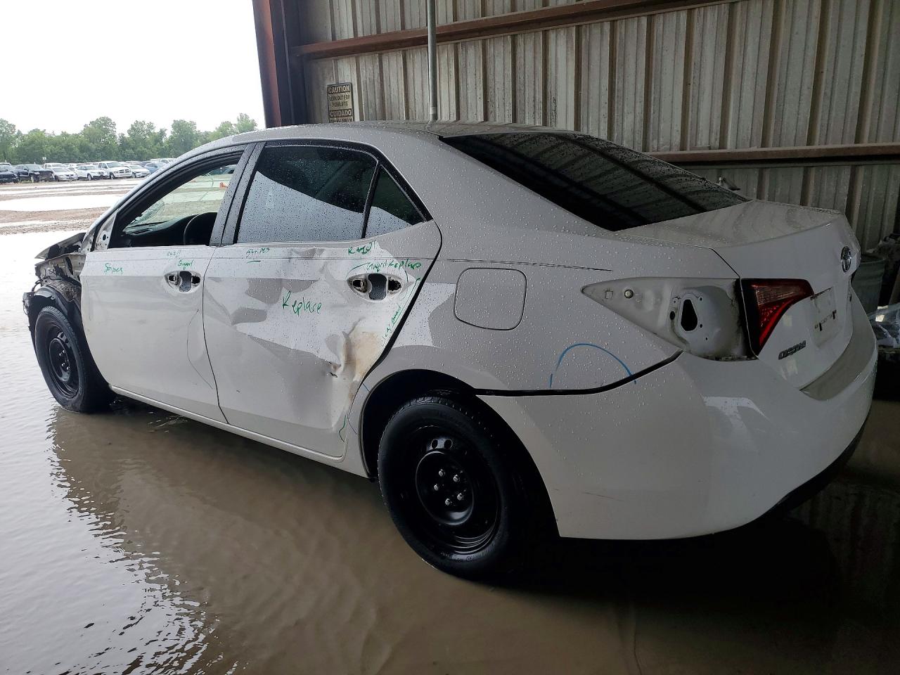 2017 TOYOTA COROLLA LE — снимка 2