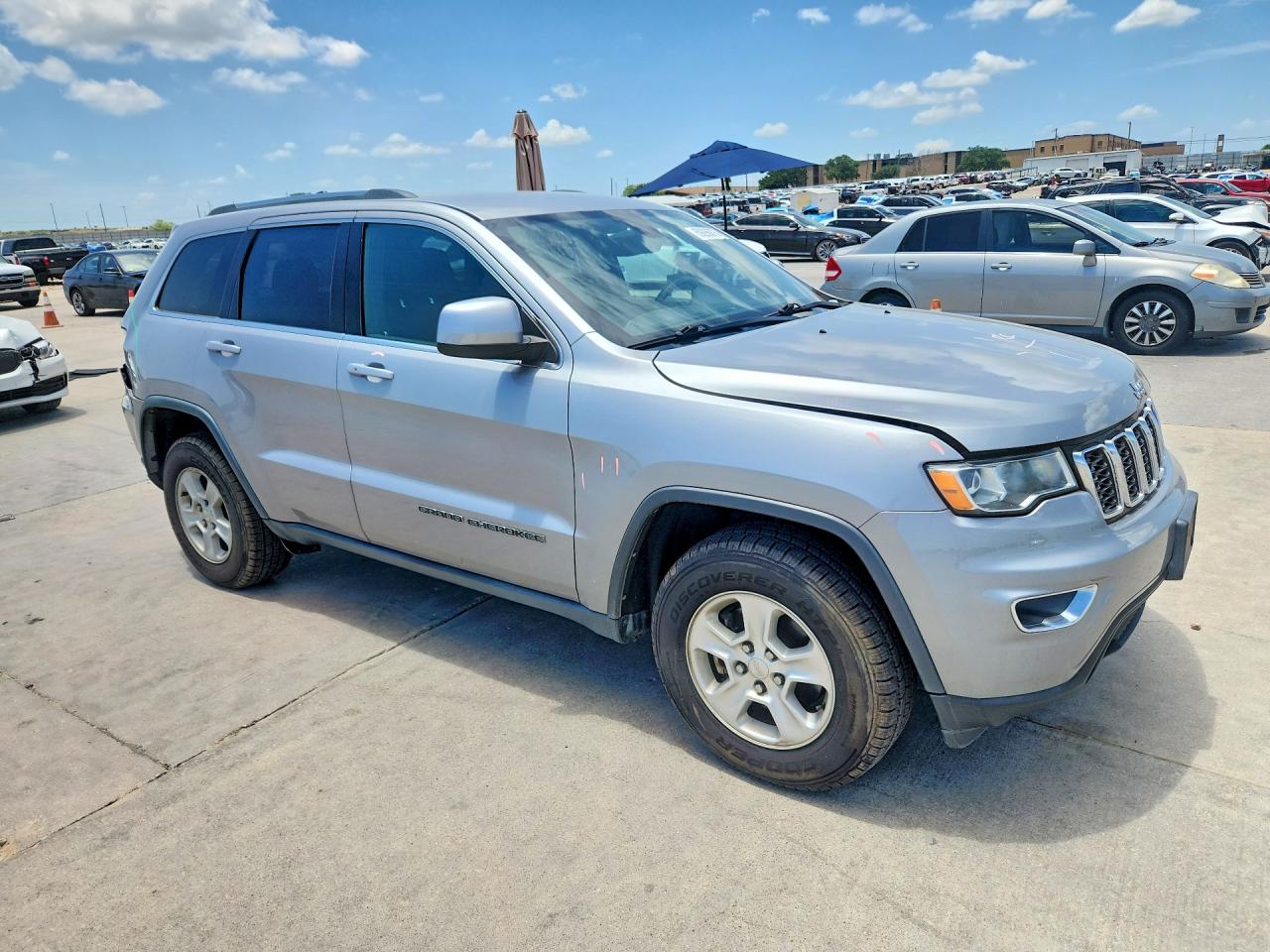 2017 JEEP GRAND CHEROKEE LAREDO — снимка 4