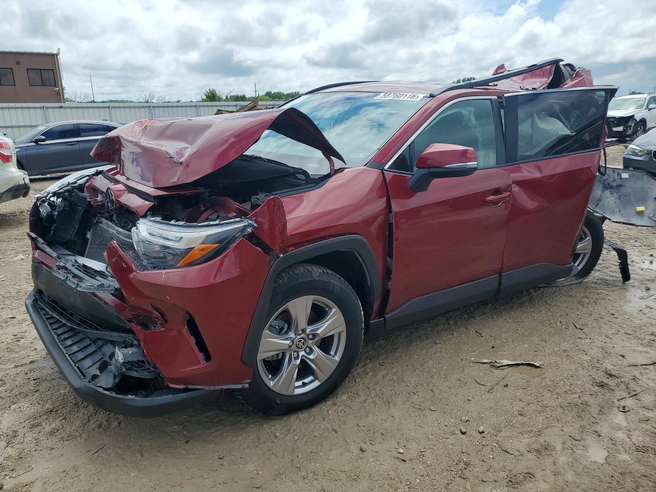2023 TOYOTA RAV4 XLE