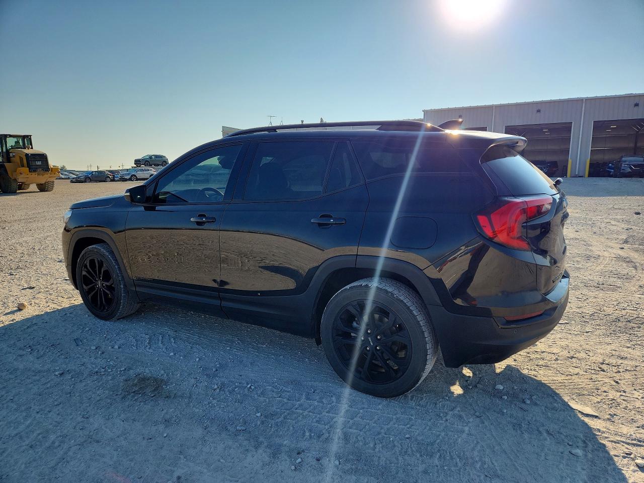 2021 GMC TERRAIN SLE — снимка 2