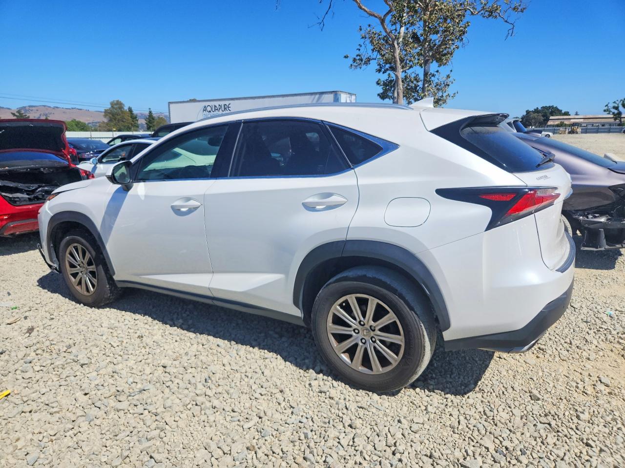 2016 LEXUS NX 200T FWD — снимка 2