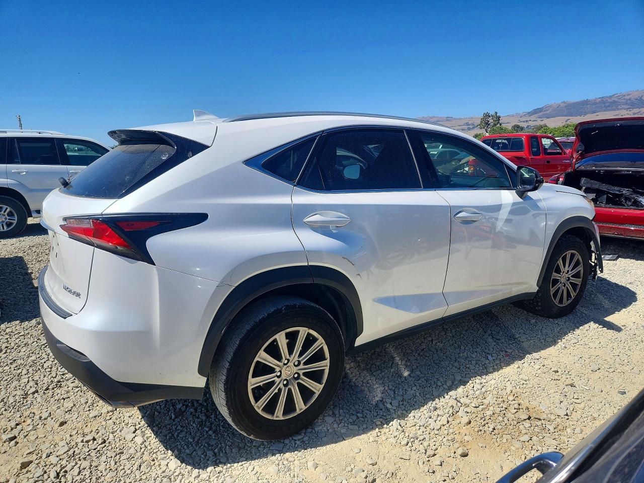 2016 LEXUS NX 200T FWD — снимка 3