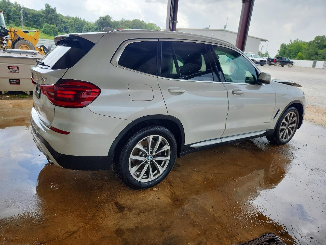 2018 BMW X3 XDRIVE30I — снимка 3