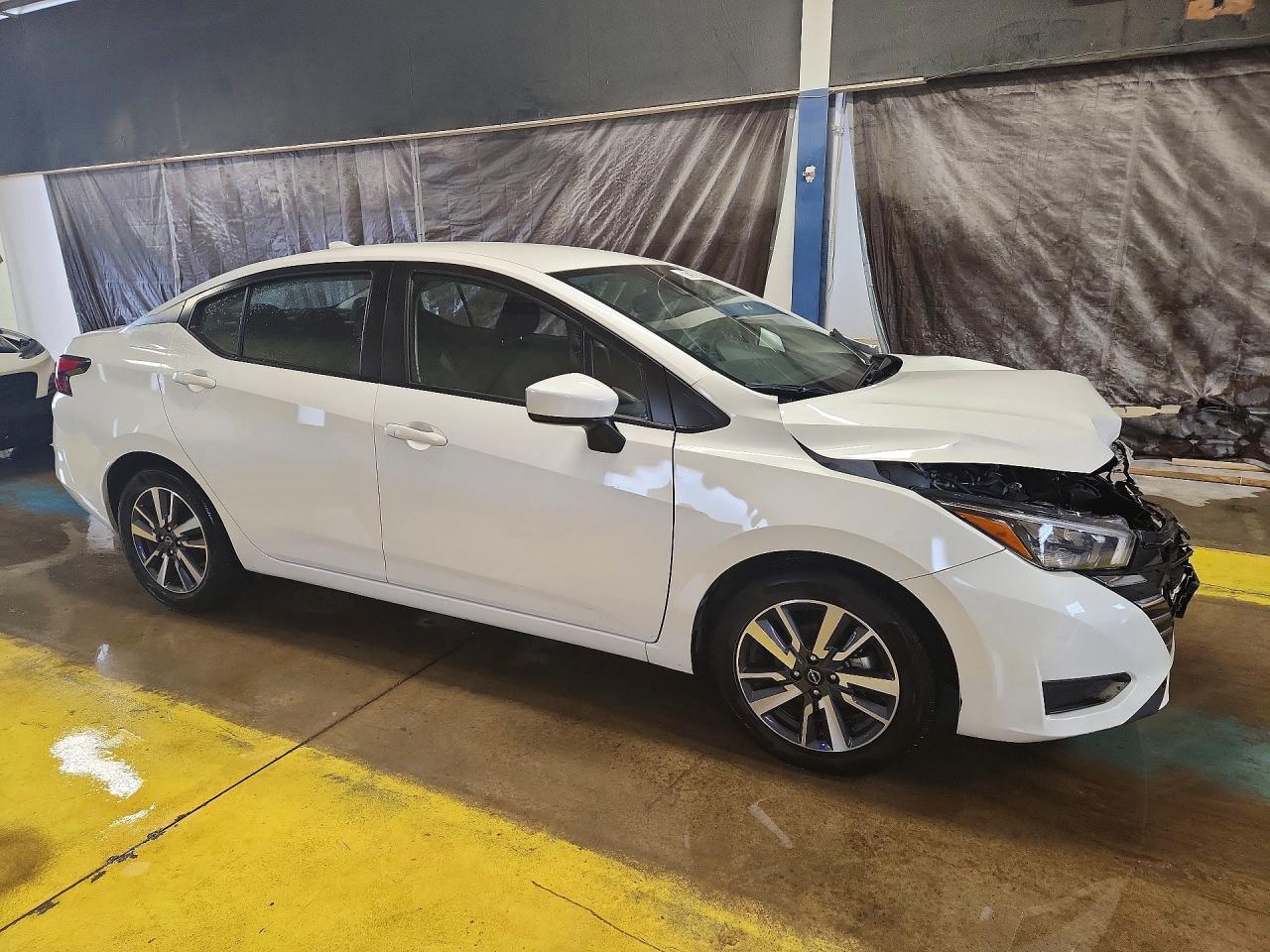 2025 NISSAN VERSA SV — снимка 4