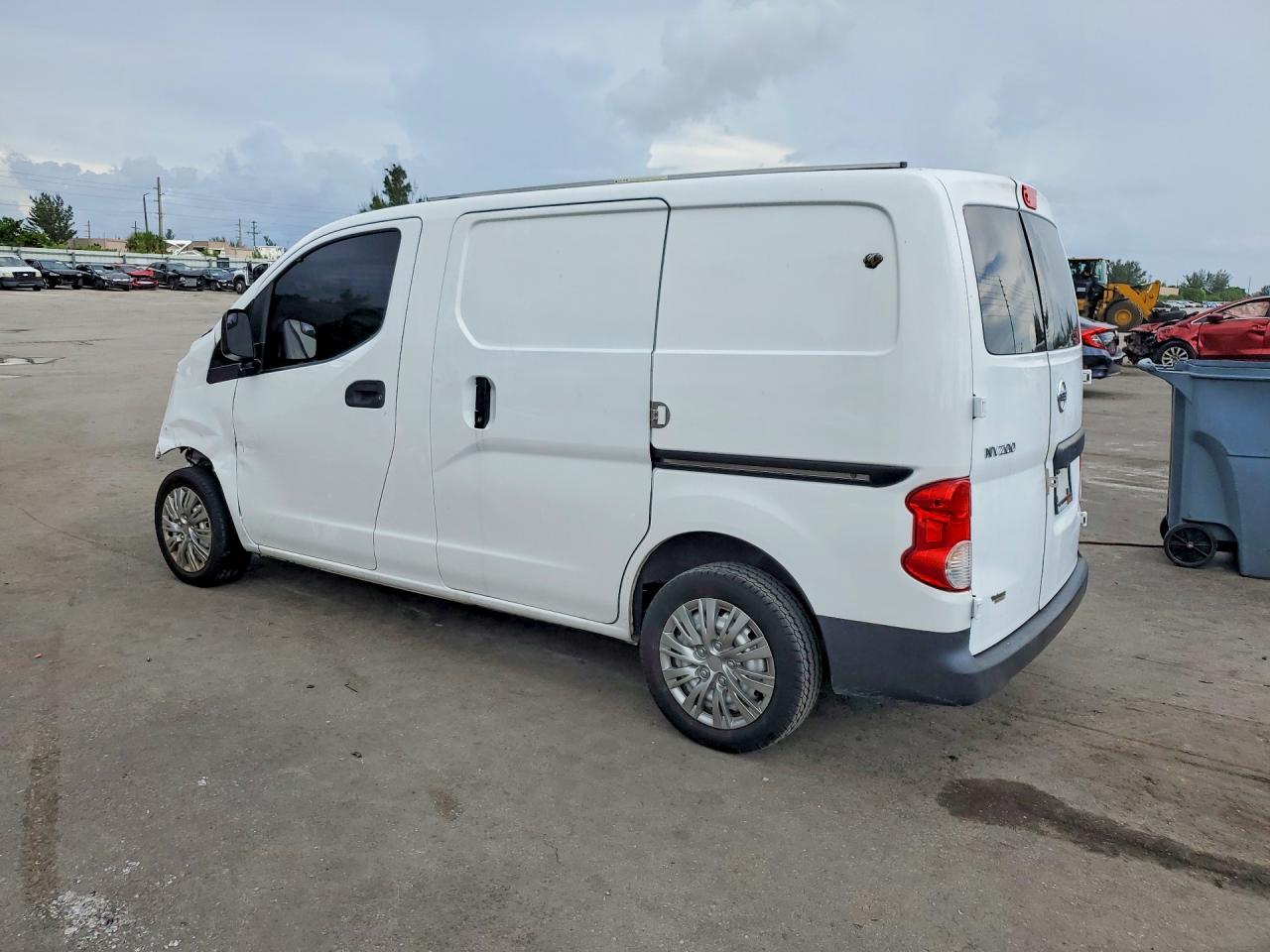 2019 NISSAN NV200 S — снимка 2