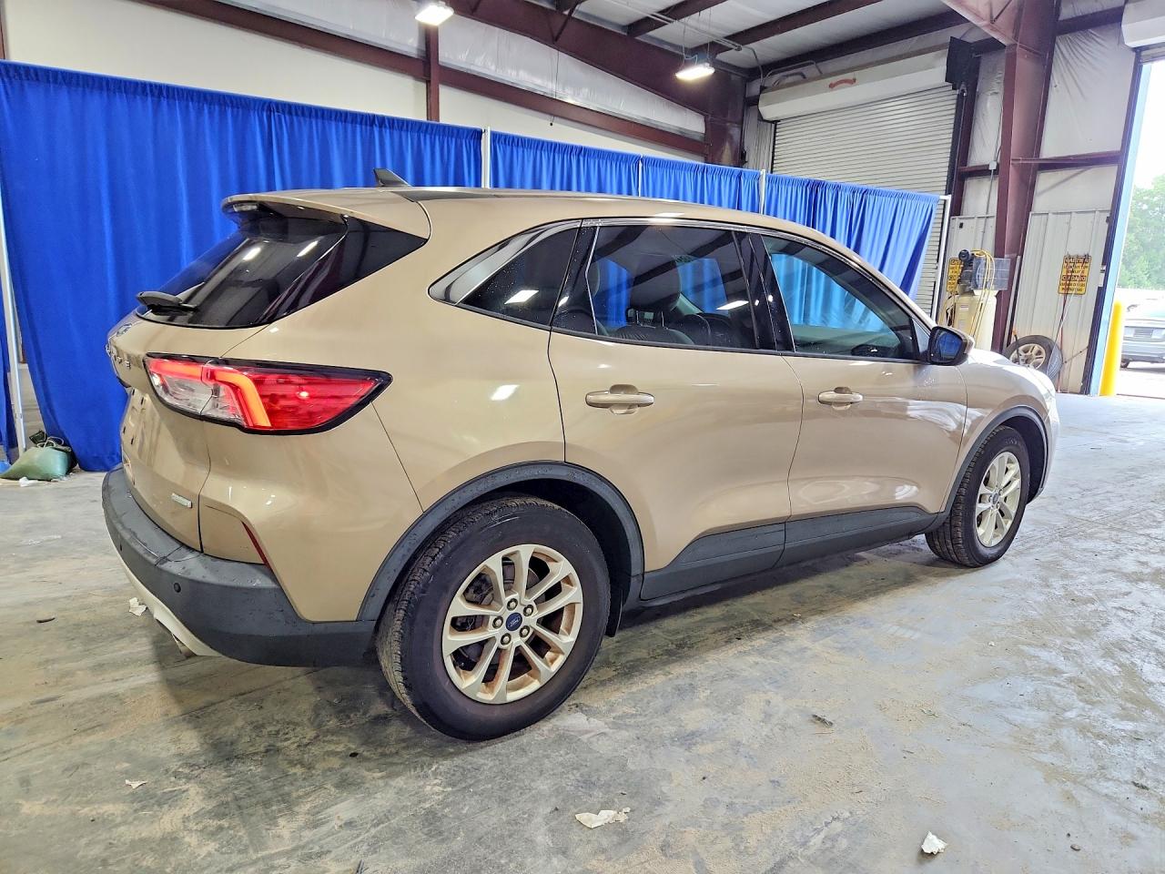 2020 FORD ESCAPE SE — снимка 3