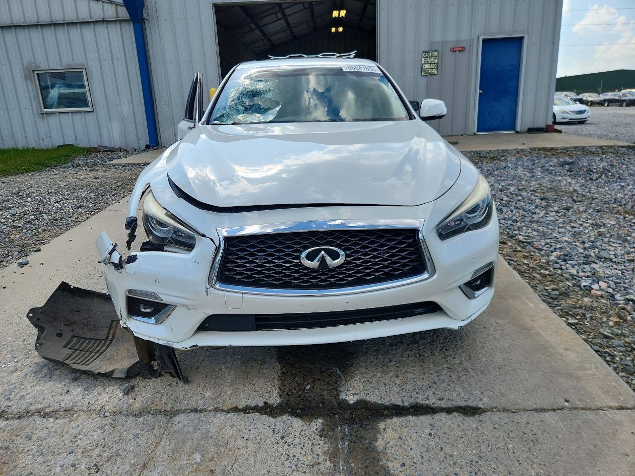 2018 INFINITI Q50 3.0T LUXE — снимка 5