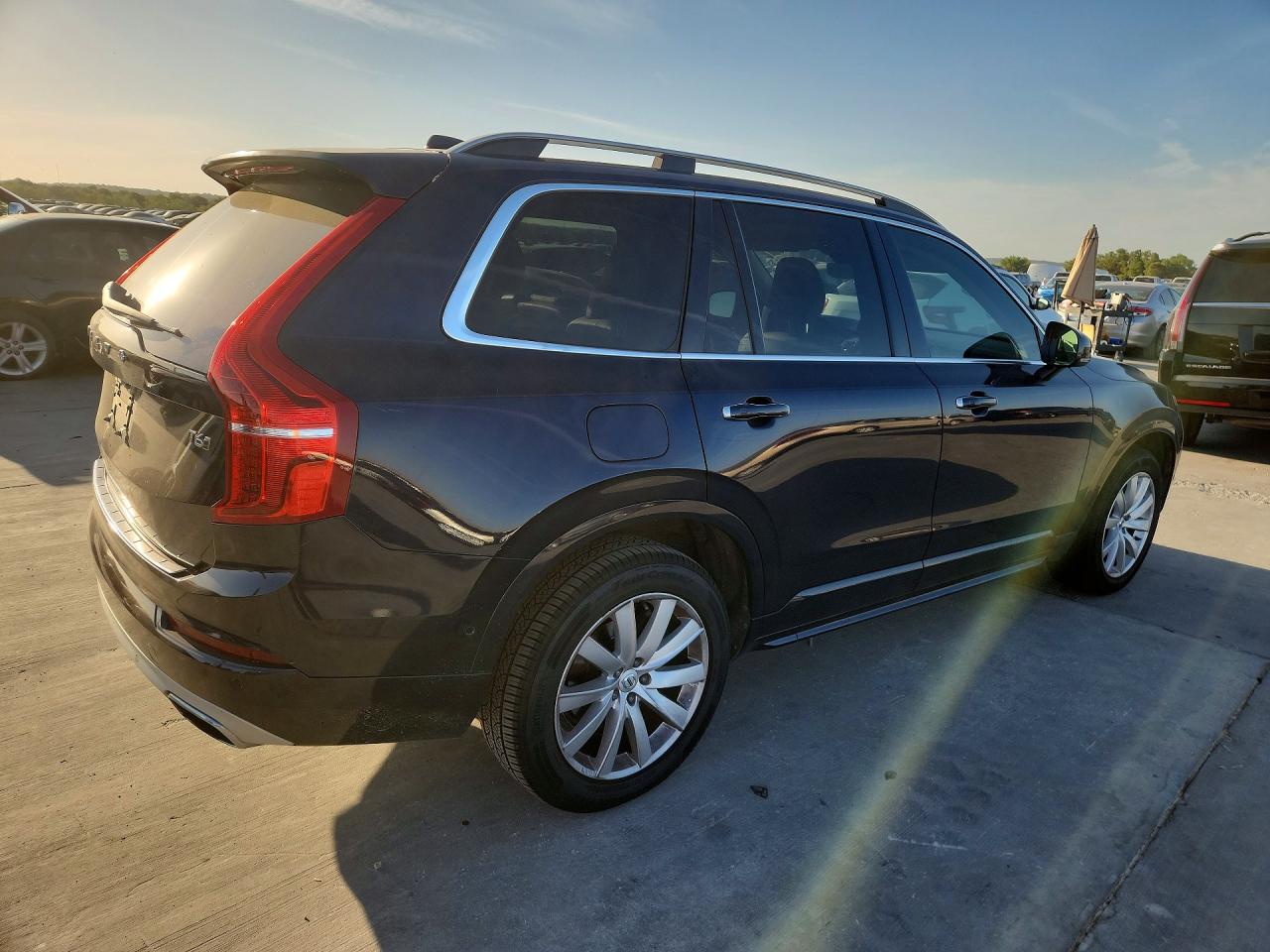 2016 VOLVO XC90 T6 — снимка 3