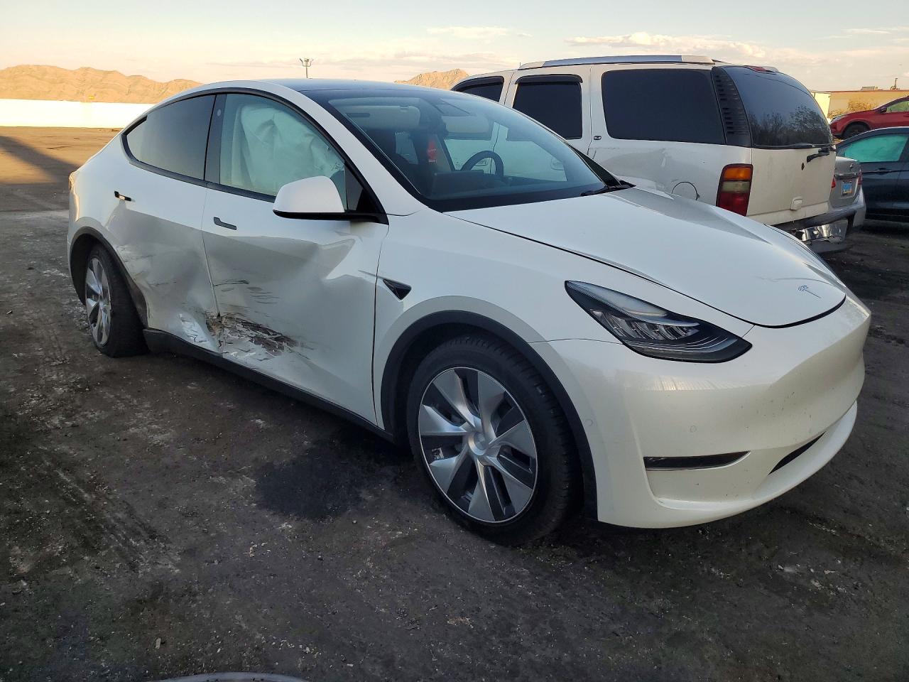 2021 TESLA MODEL Y — снимка 4