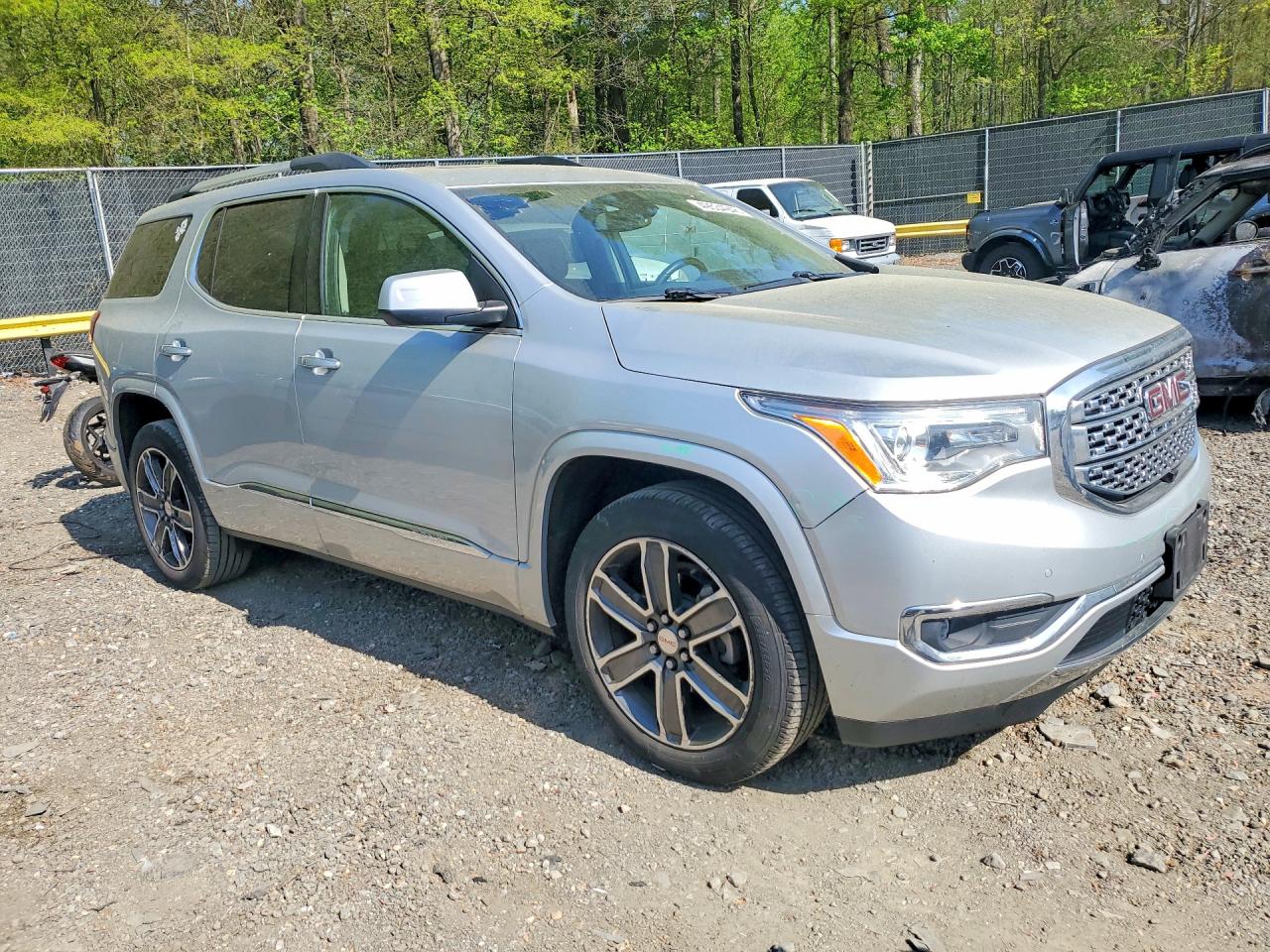 2019 GMC ACADIA DENALI — снимка 4