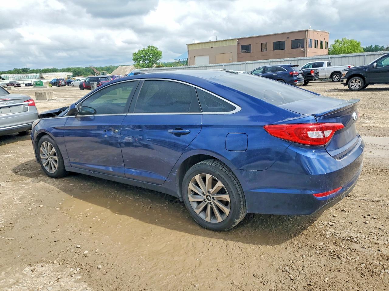 2017 HYUNDAI SONATA SE — снимка 2
