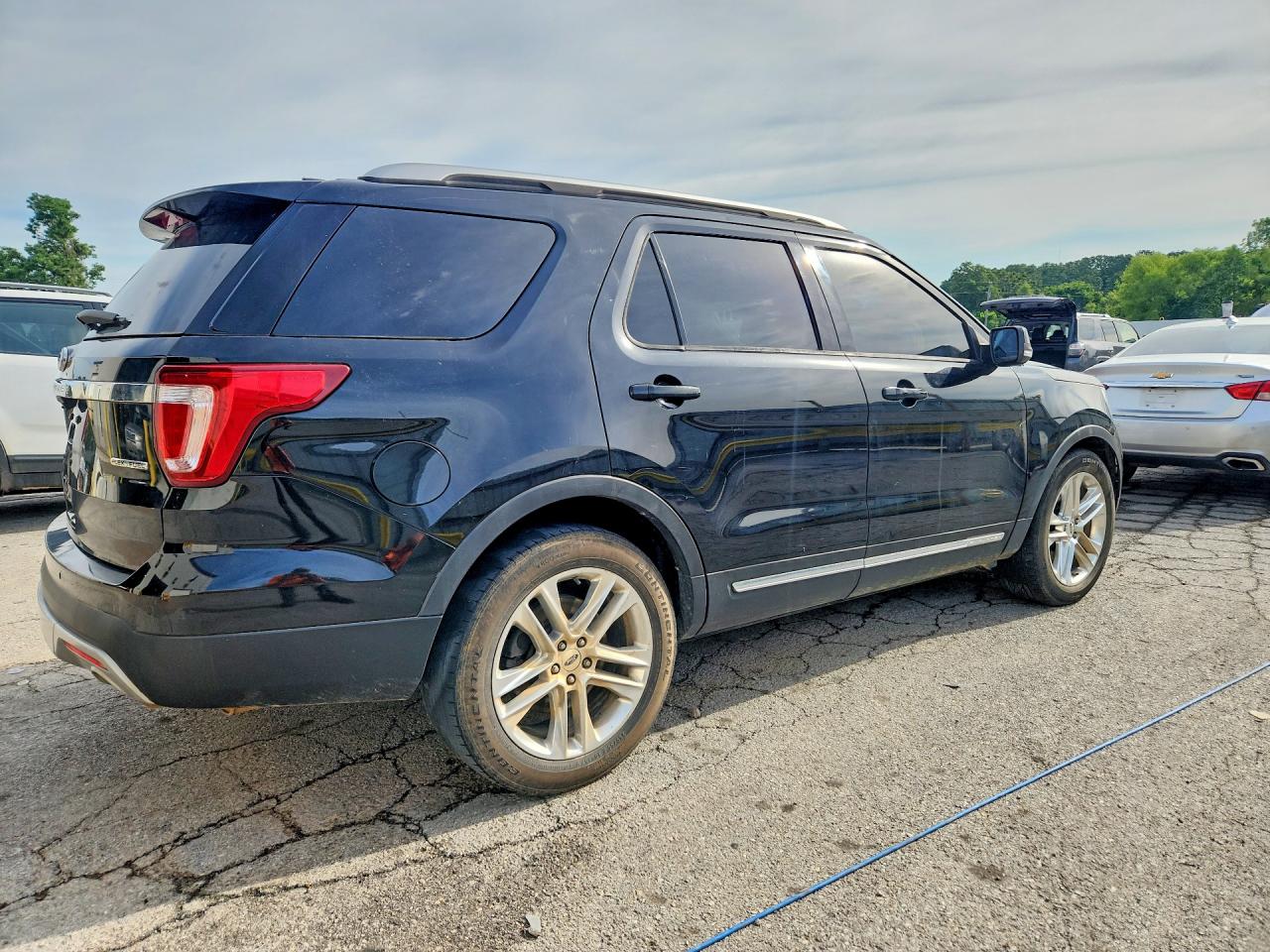 2016 FORD EXPLORER XLT — снимка 3