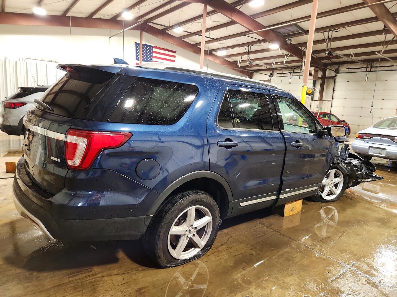 2017 FORD EXPLORER XLT — снимка 3