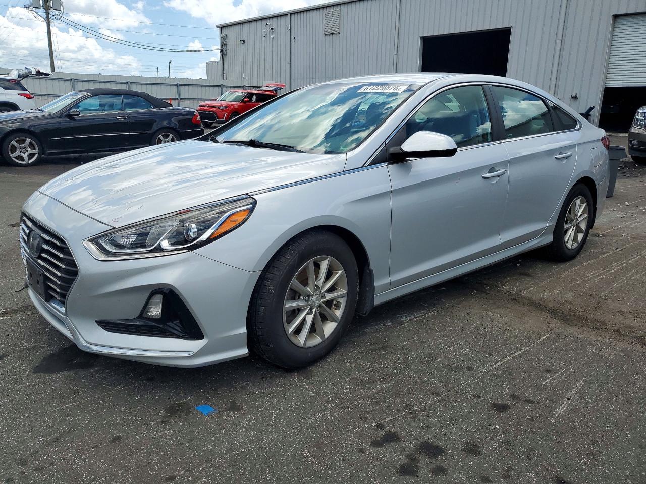 2018 HYUNDAI SONATA SE