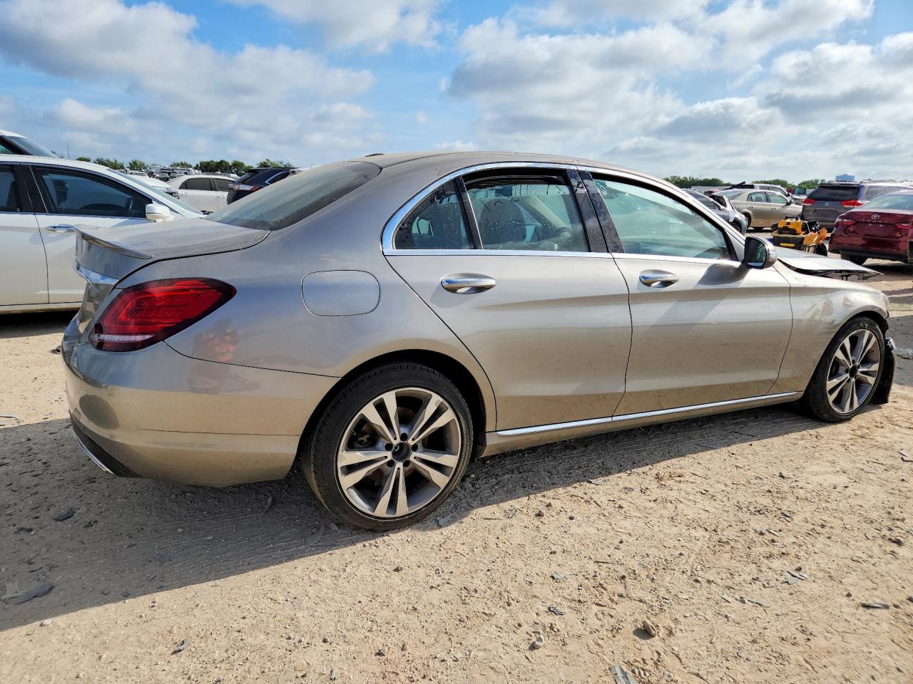 2019 MERCEDES-BENZ C 300 — снимка 3