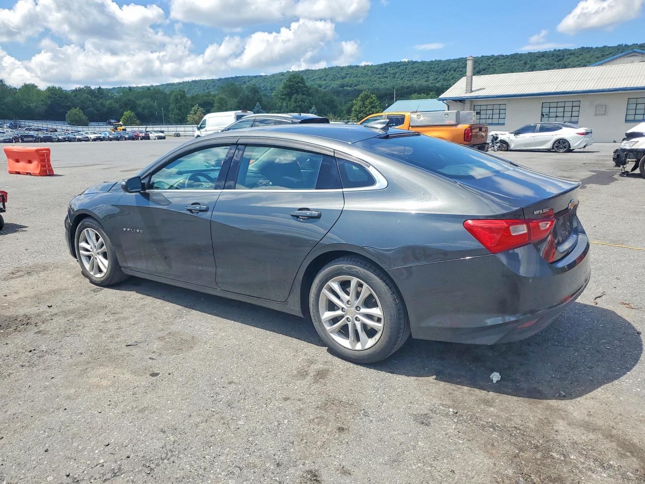 2018 CHEVROLET MALIBU LT — снимка 2
