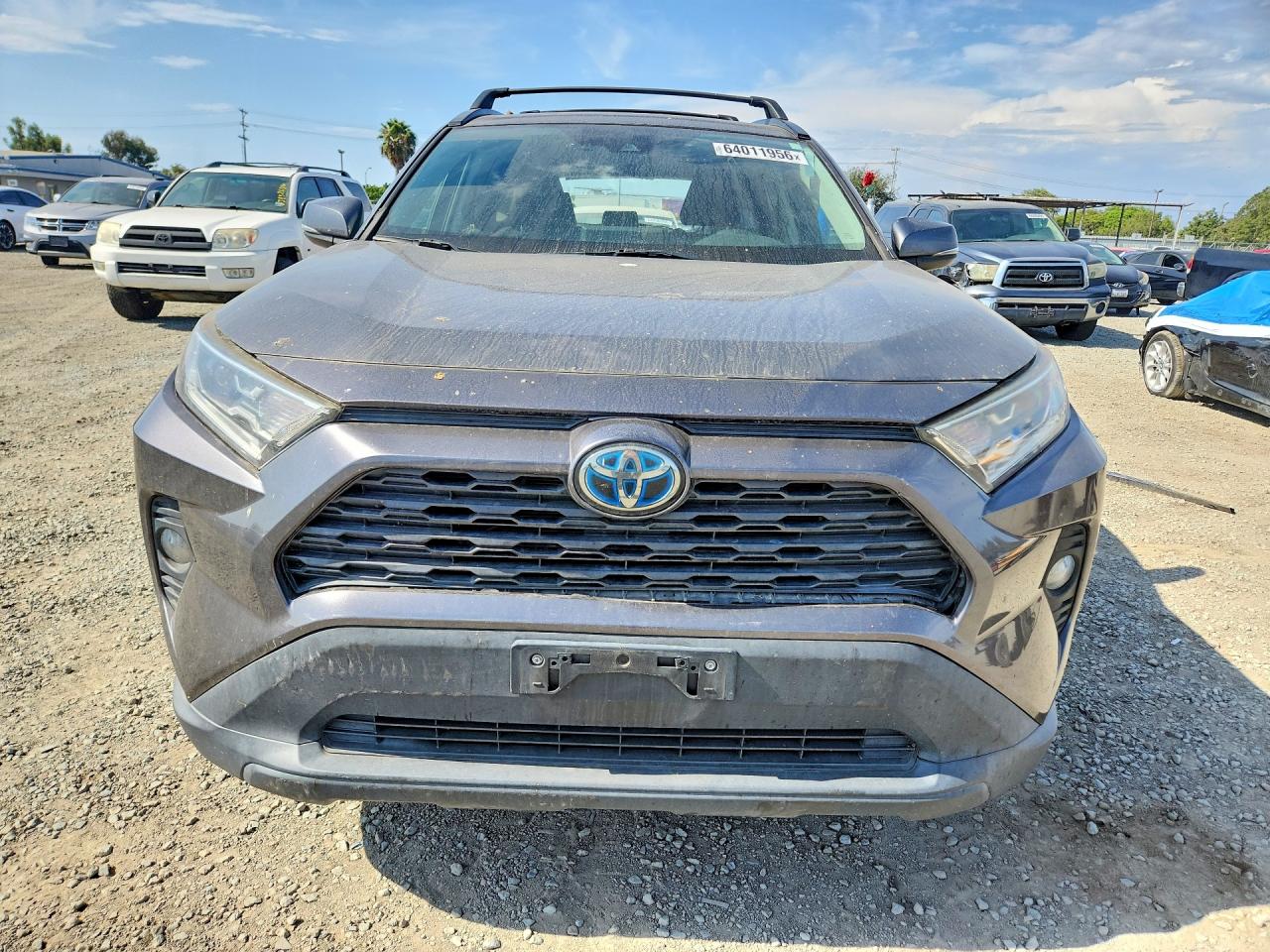 2020 TOYOTA RAV4 HYBRID XLE — снимка 5