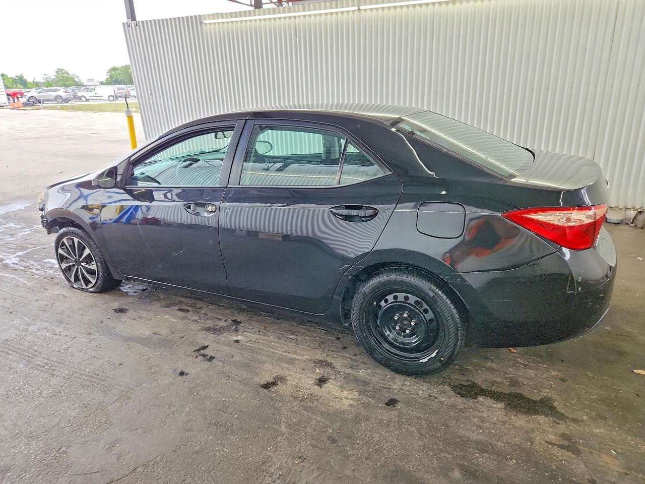 2019 TOYOTA COROLLA LE — снимка 2