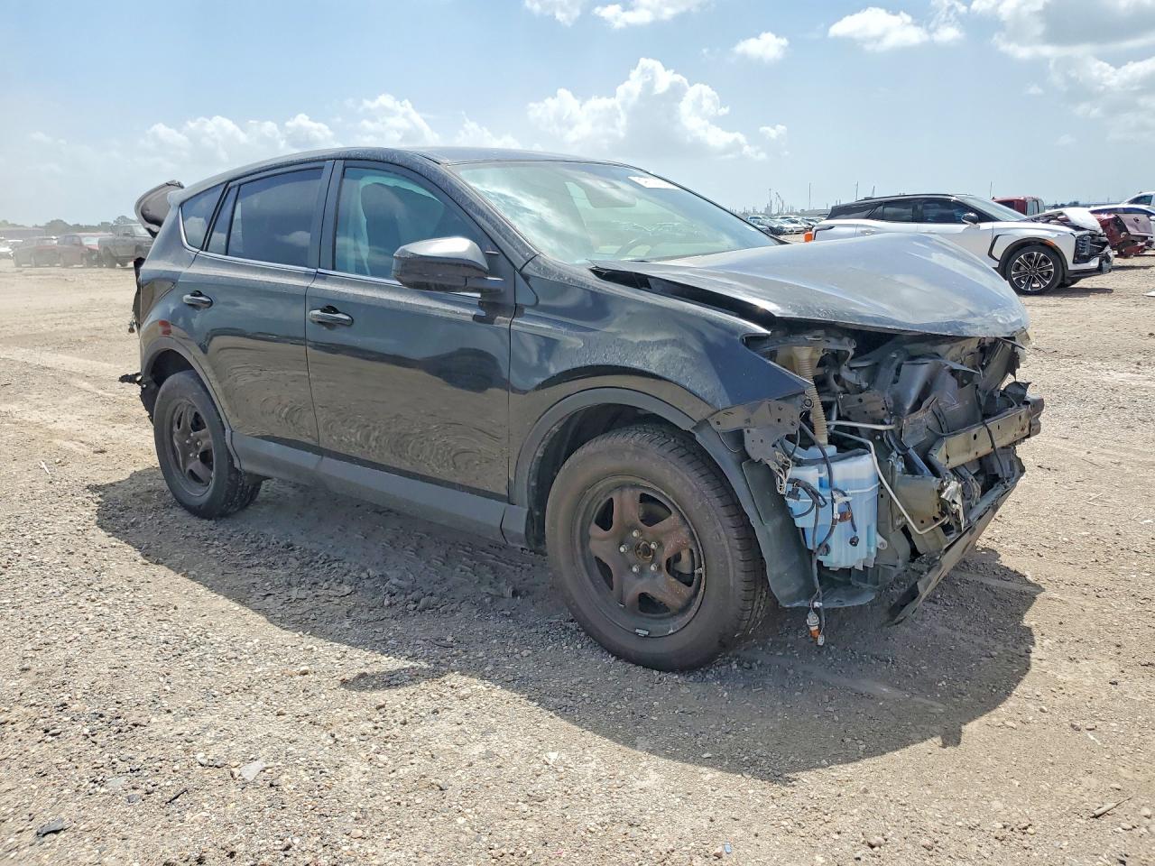 2018 TOYOTA RAV4 LE — снимка 4