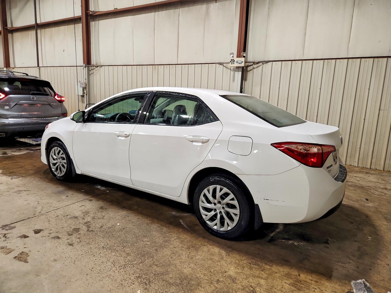2018 TOYOTA COROLLA LE — снимка 2