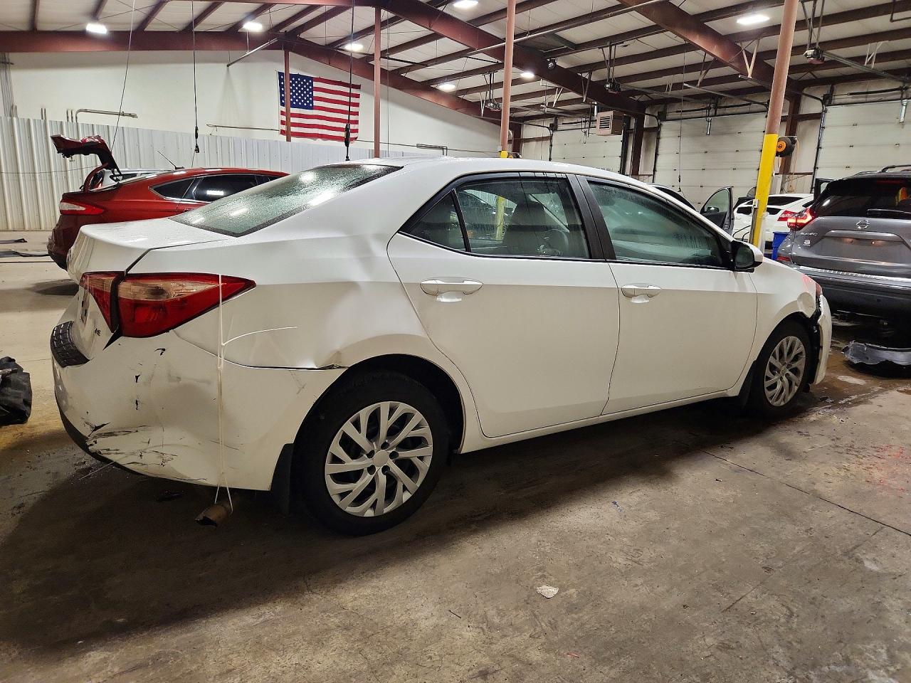 2018 TOYOTA COROLLA LE — снимка 3