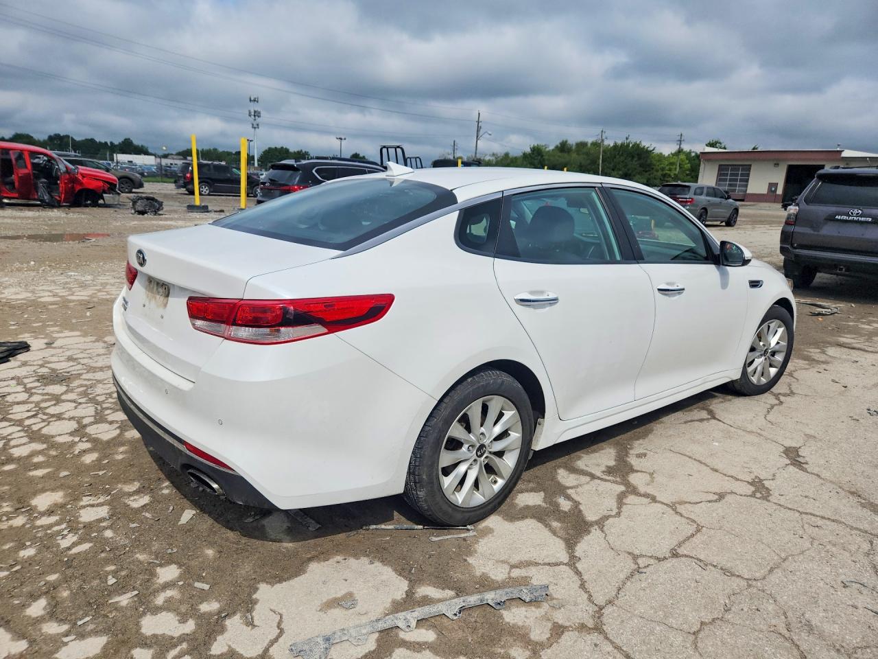2018 KIA OPTIMA LX — снимка 3