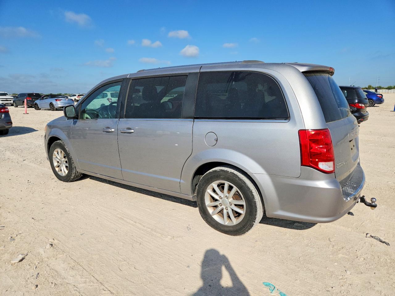 2018 DODGE GRAND CARAVAN SXT — снимка 2