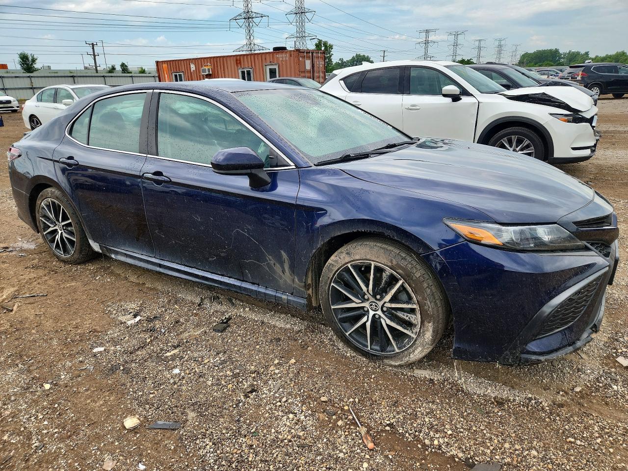 2021 TOYOTA CAMRY SE — снимка 4