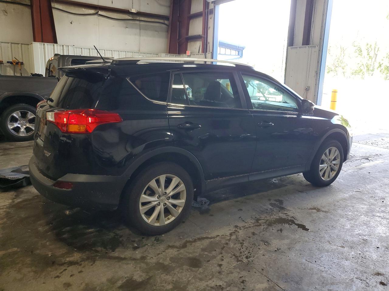 2015 TOYOTA RAV4 LIMITED — снимка 3