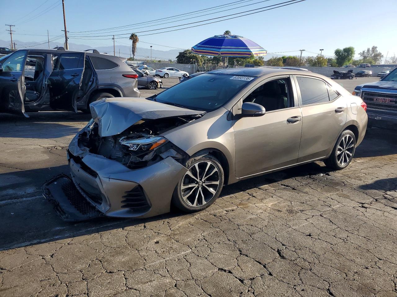 2018 TOYOTA COROLLA SE