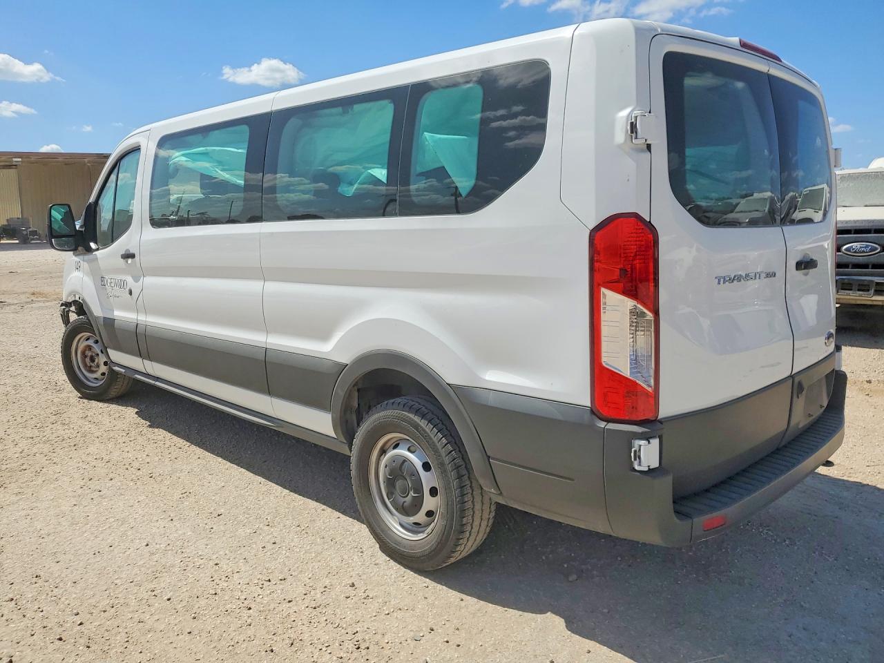 2023 FORD TRANSIT T-350 — снимка 2