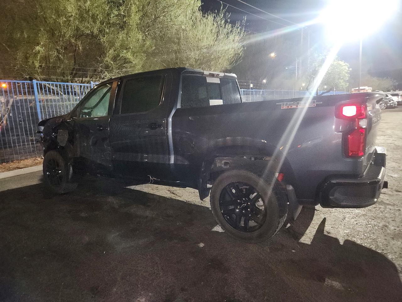 2021 CHEVROLET SILVERADO K1500 LT TRAIL BOSS — снимка 2