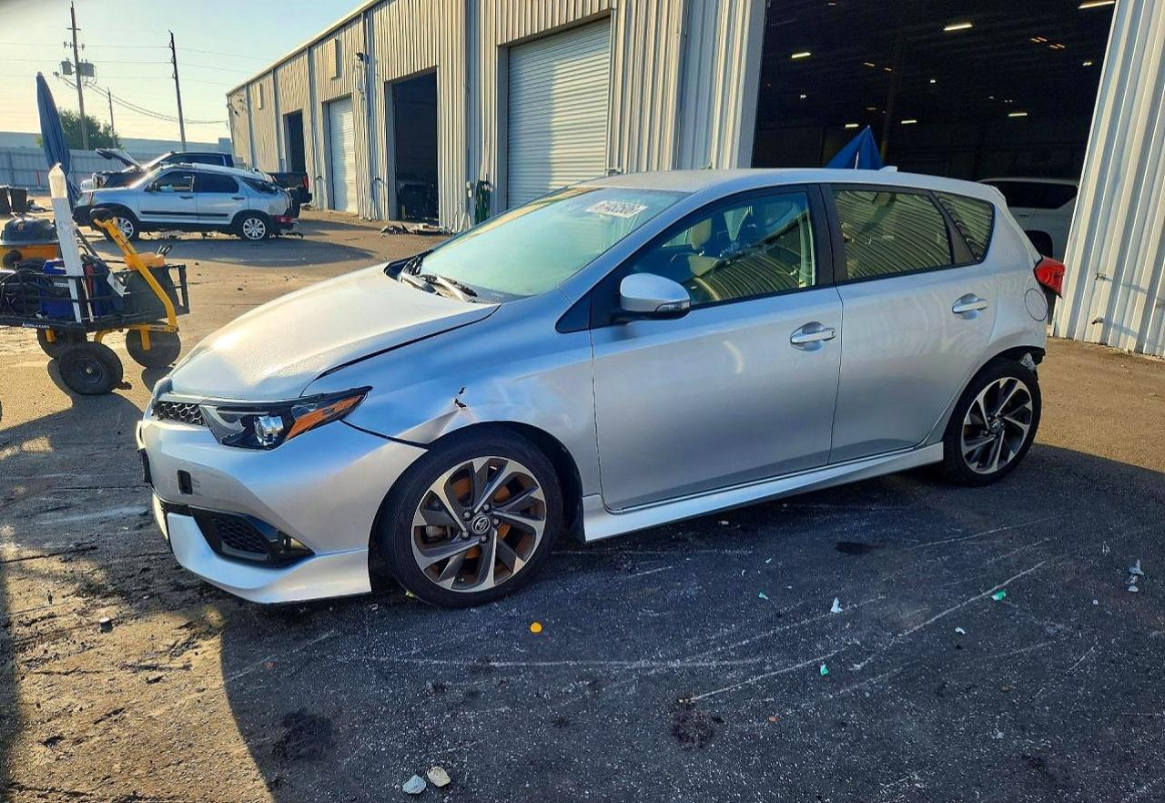 2018 TOYOTA COROLLA IM BASE