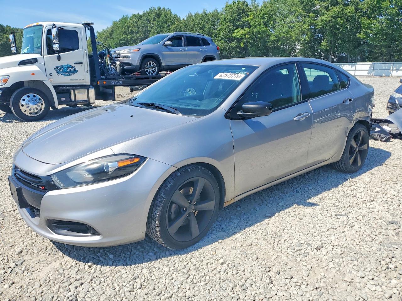 2015 DODGE DART SXT