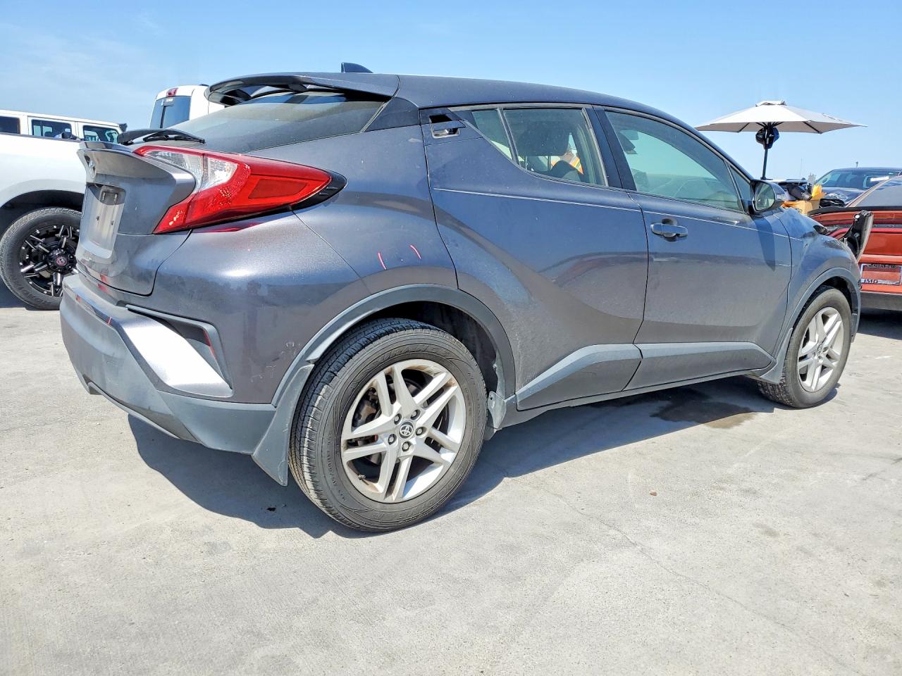 2021 TOYOTA C-HR LE — снимка 3