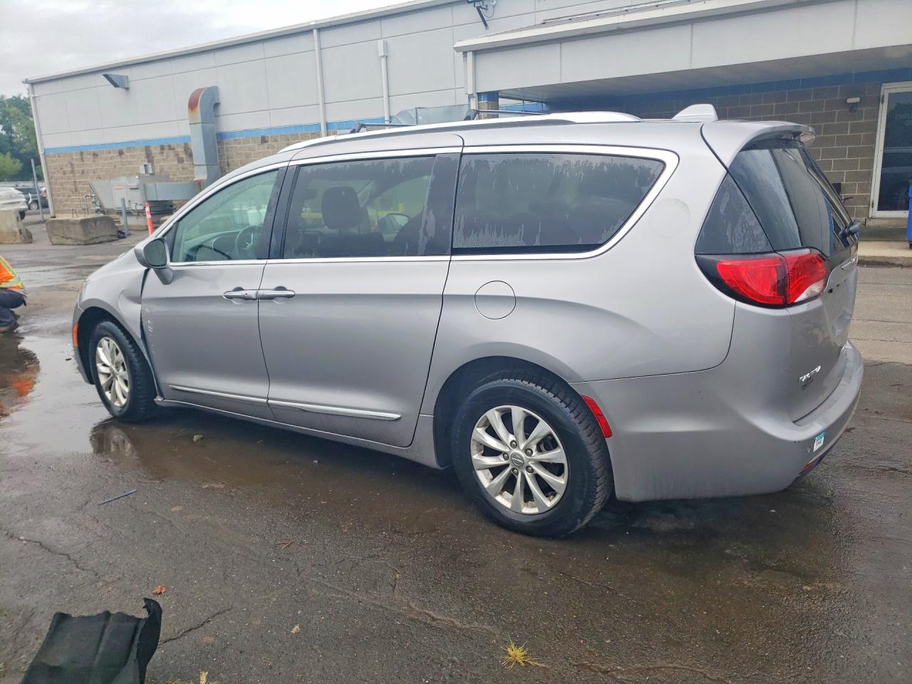 2018 CHRYSLER PACIFICA TOURING L — снимка 2
