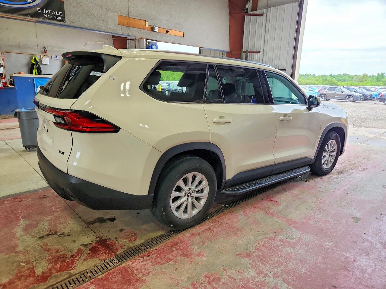 2024 TOYOTA GRAND HIGHLANDER XLE — снимка 3