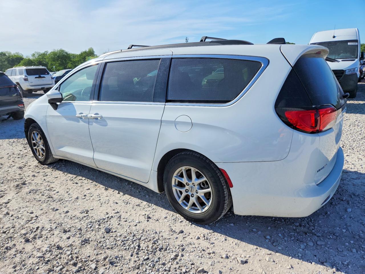 2021 CHRYSLER VOYAGER LXI — снимка 2