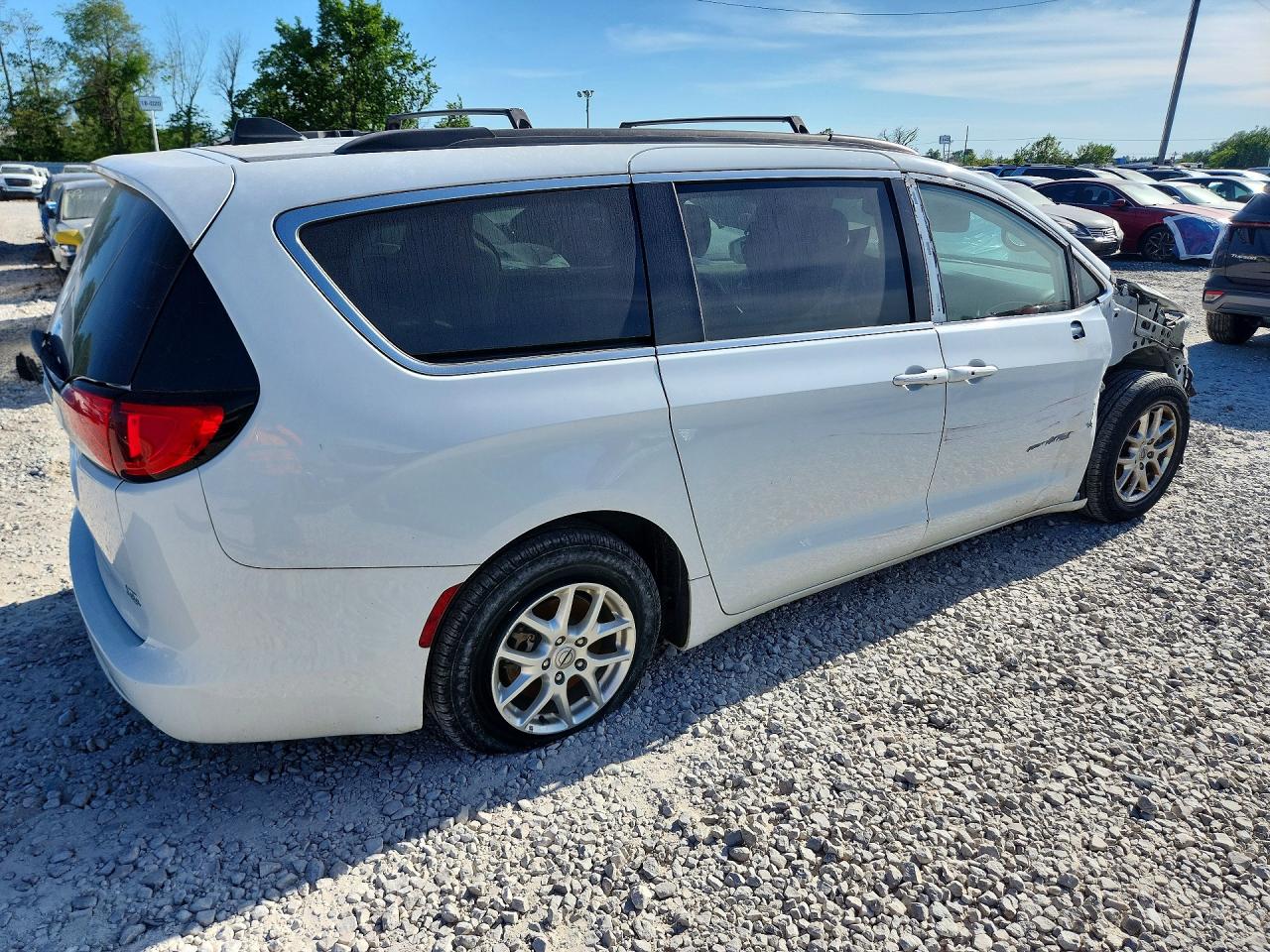 2021 CHRYSLER VOYAGER LXI — снимка 3
