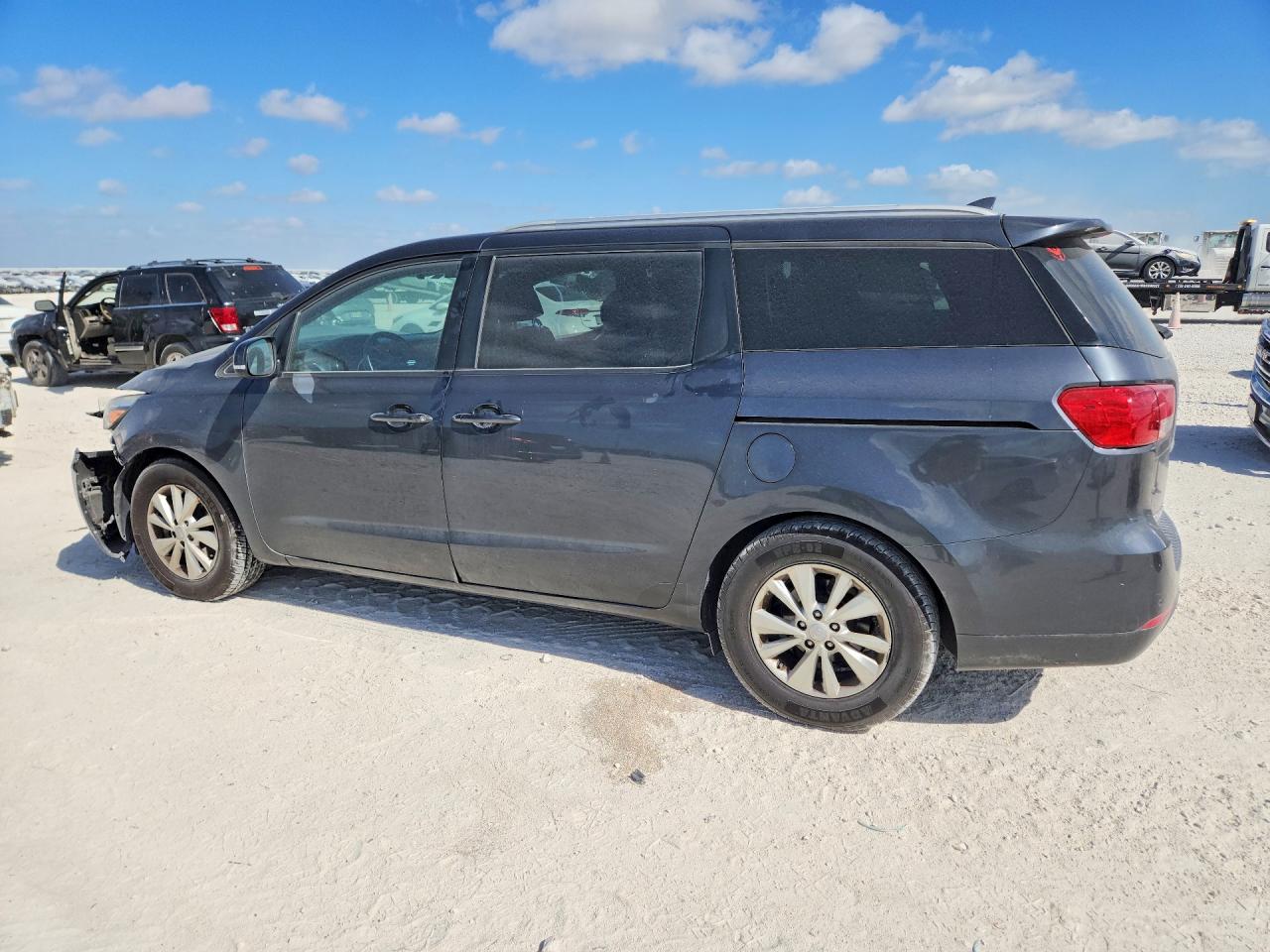 2017 KIA SEDONA — снимка 2