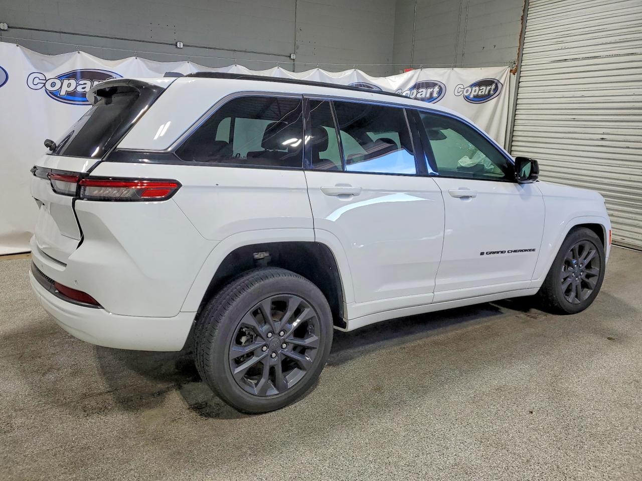 2026 JEEP GRAND CHEROKEE LIMITED — снимка 3