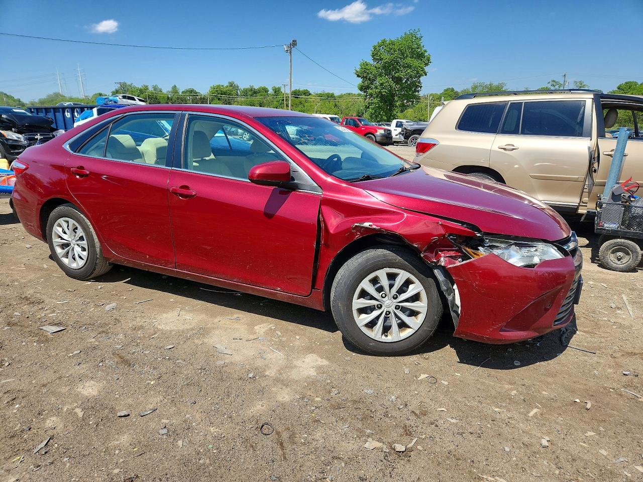 2017 TOYOTA CAMRY LE — снимка 4