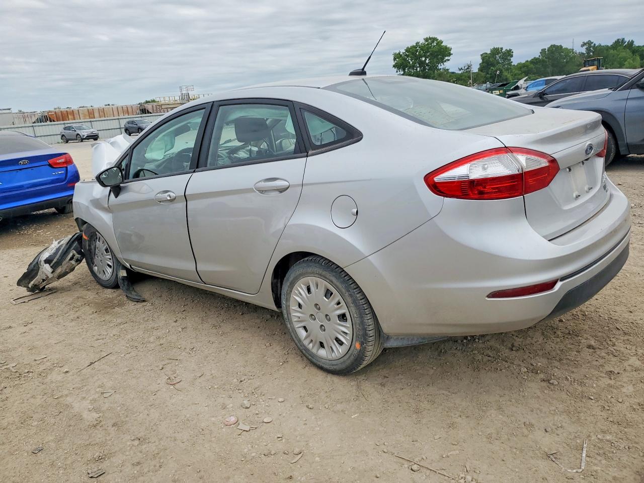 2019 FORD FIESTA S — снимка 2